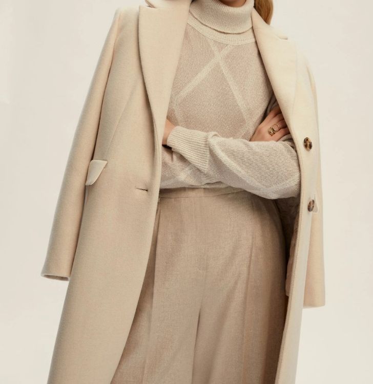 Immagine di Maglia oversize con collo alto - ECRU`