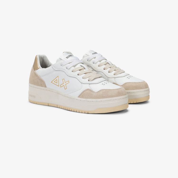 Immagine di Sneaker Basket Love Lady in pelle oro