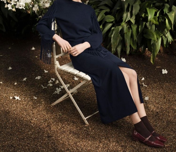 Immagine di Maglia over con frange - BLU