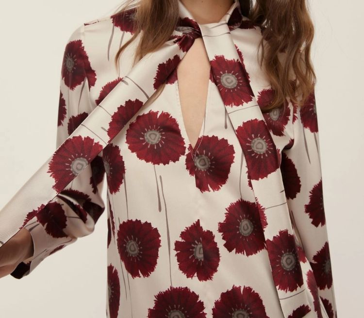 Immagine di Blusa in twill stampato - PANNA