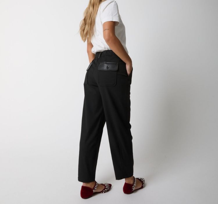 Immagine di Pantaloni cropped con tasche