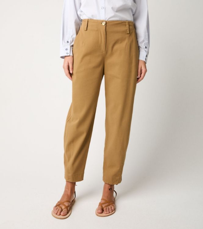 Pantaloni cropped in cotone stretch gold