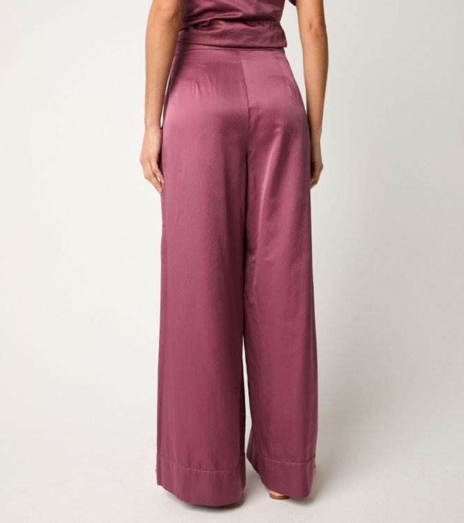 Pantaloni con piega e pinces marmellata